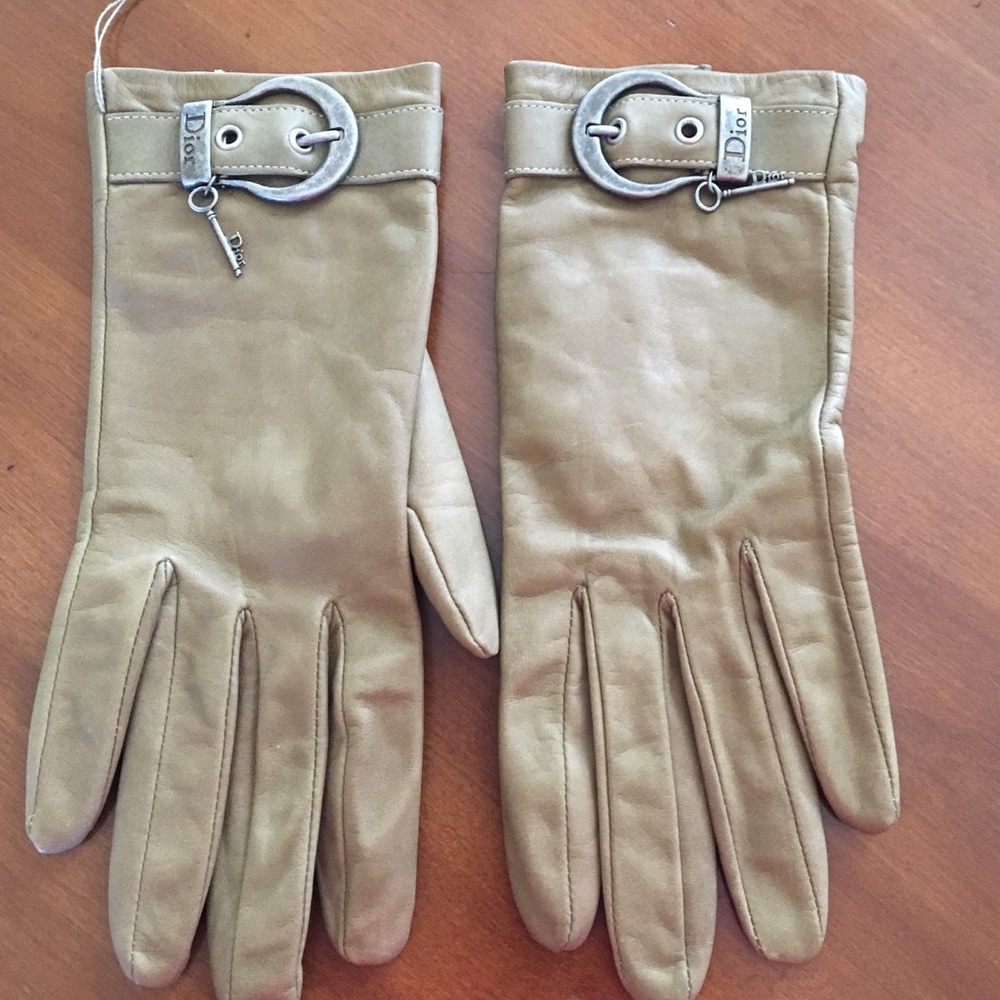🔥Dior gloves khaki green🔥